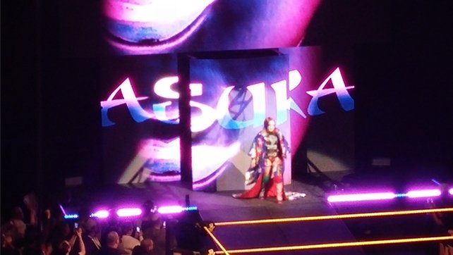 Asuka And Carmella Engage In Twitter Back And Forth; How Razor Ramon And The Rock Inspired A UK Superstar (Video)