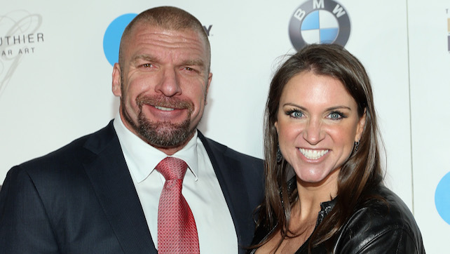 Triple H & Steph Turn Iconic NYC Landmark Red, Zack Ryder Proposes To Chelsea Green On Twitter?, WWE Launches Official Reddit Area