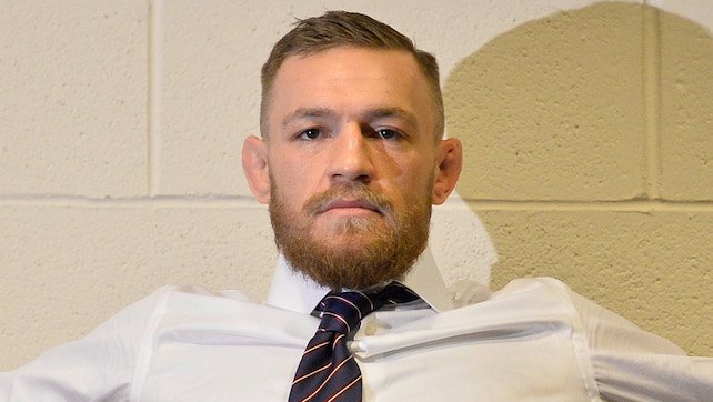 Wrestling World Reacts To Conor Mcgregor Losing To Dustin Poirier At 