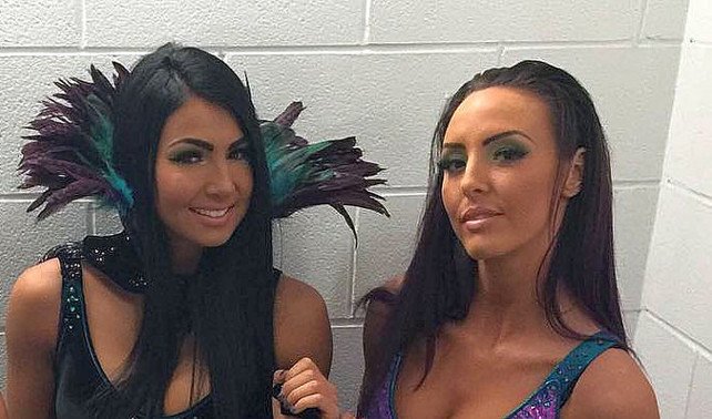 The IIconics Discuss Growing Up Together, WWE Evolution, Emma, More