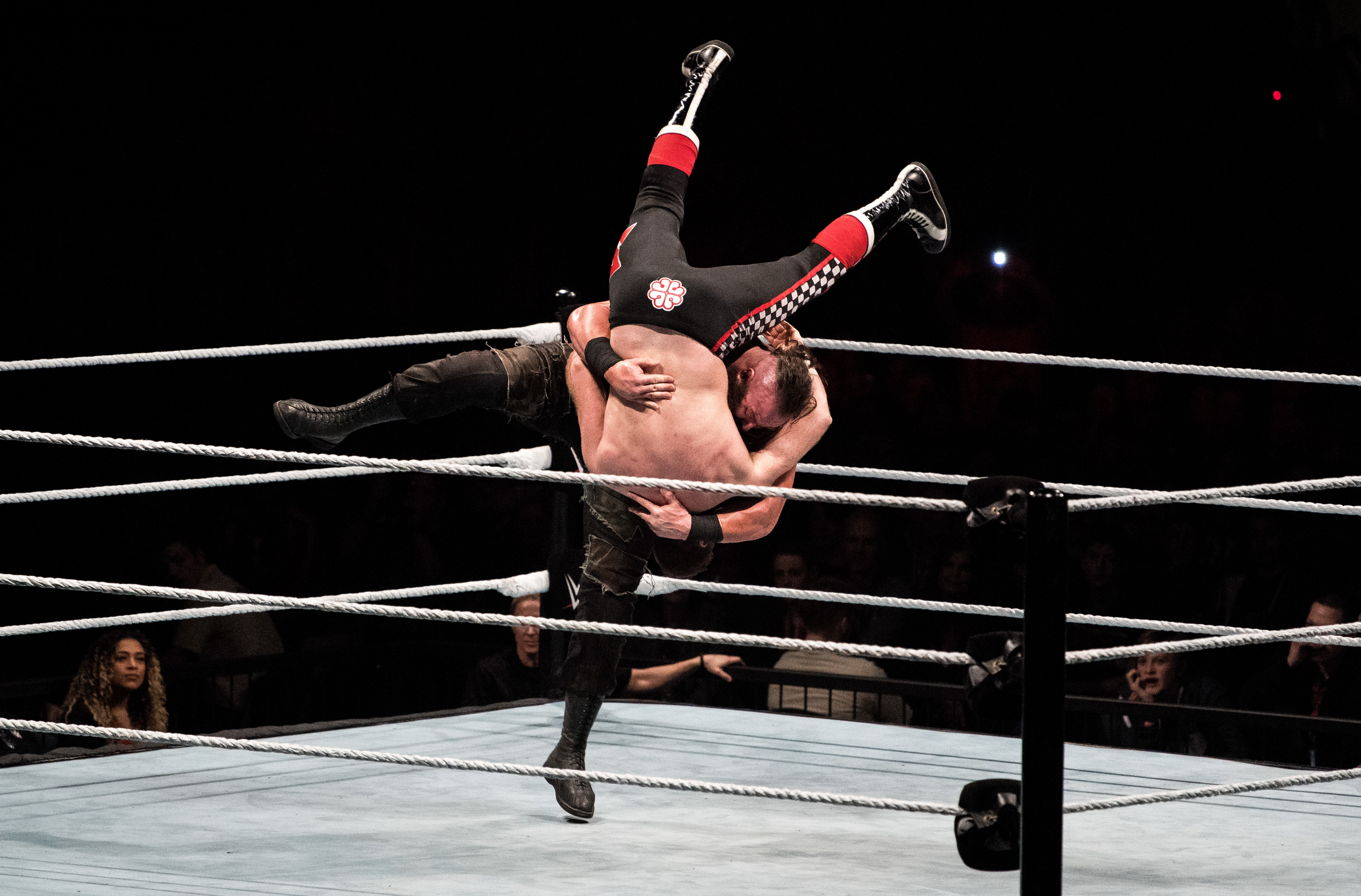 DUESSELDORF, GERMANY - FEBRUARY 22: Braun Strowman (R) fights against Sami Zayn (L) during to the WWE Live Duesseldorf event at ISS Dome on February 22, 2017 in Duesseldorf, Germany. (Photo by Lukas Schulze/Bongarts/Getty Images)