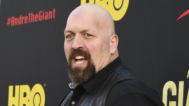 Big Show Refuses Kid’s Request (VIDEO); Brooke Tessmacher Expecting Baby #2 (VIDEO)