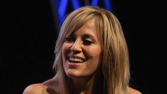 Lilian Garcia Sings National Anthem At Jets Game, Rousey Thanks Melbourne & Riott Squad