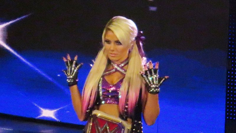 Alexa Bliss’ WWE 2K19 Overall, Zombie Triple H vs. King Booker In Mexico (Video)