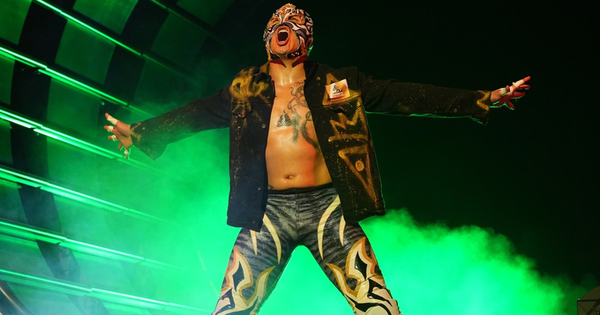 https://www.wrestlezone.com/wp-content/uploads/sites/8/2022/09/rey-fenix-1.jpg?resize=1200,630