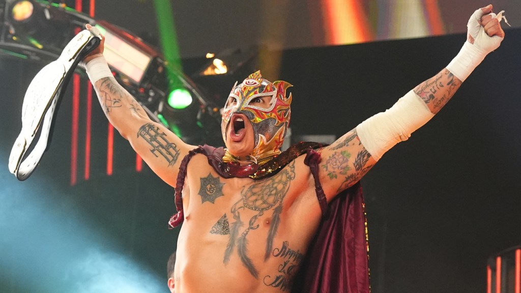 Report: Rey Fenix Signed With WWE, Update On Which Brand He’ll Be On