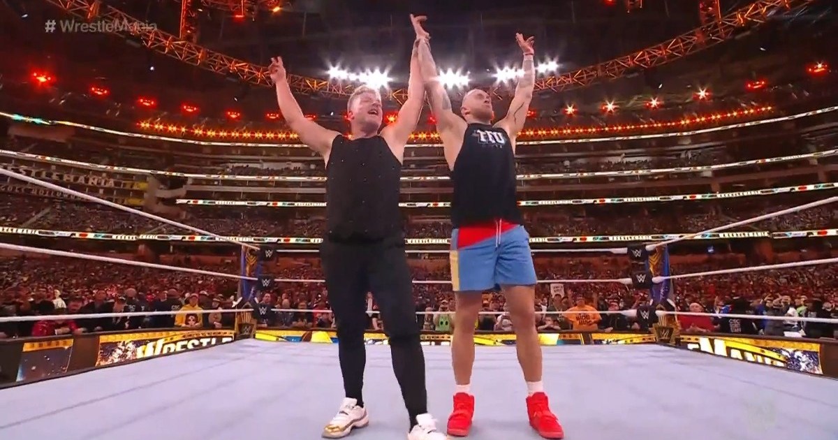 Pat McAfee Returns At WrestleMania 39, Beats The Miz