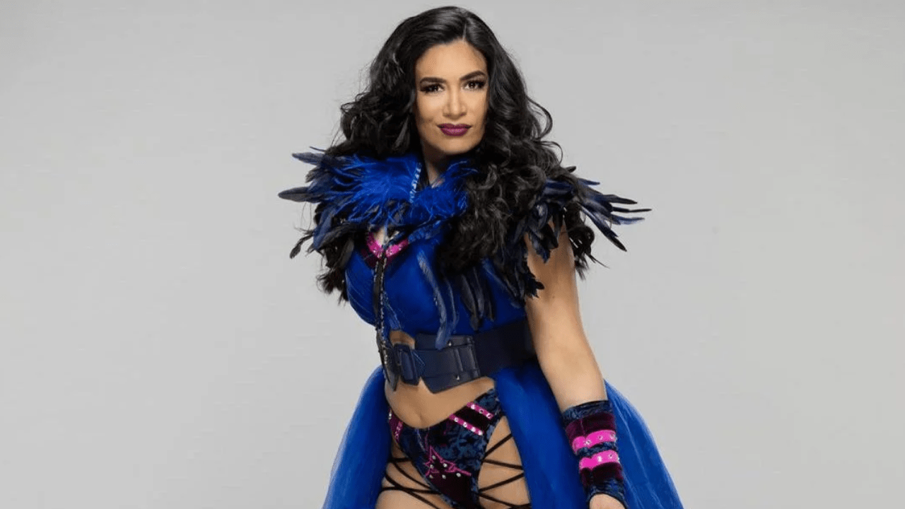 Melina Isn't Sure About Signing A WWE Legends Deal - Wrestlezone