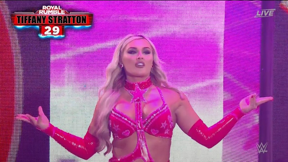Tiffany Stratton And Roxanne Perez Compete In WWE Women's Royal Rumble