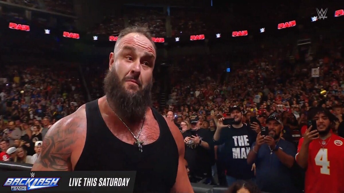 Braun Strowman Returns On WWE RAW