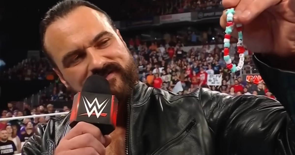 AJ Lee On CM Punk-Drew McIntyre Feud: I Have No Idea What’s Going On, Punk Is Killing It