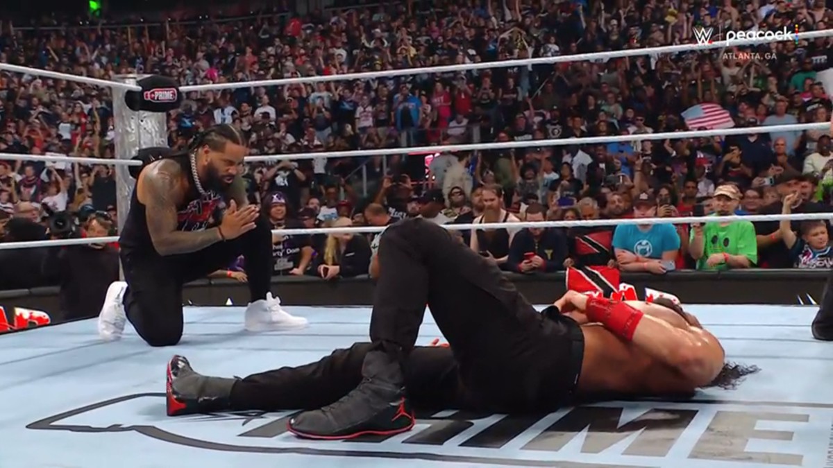 Jimmy Uso Returns, Helps Roman Reigns And Cody Rhodes Beat The ...