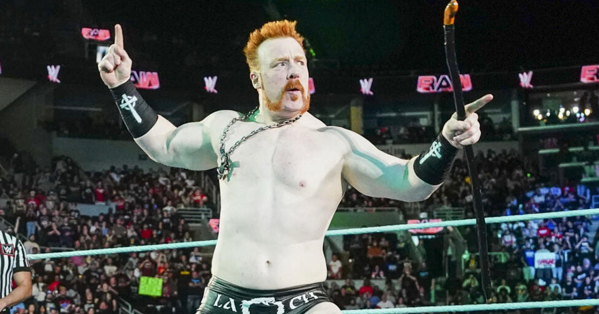 WWE Announces Sheamus Suffered Cracked Rib at Survivor Series