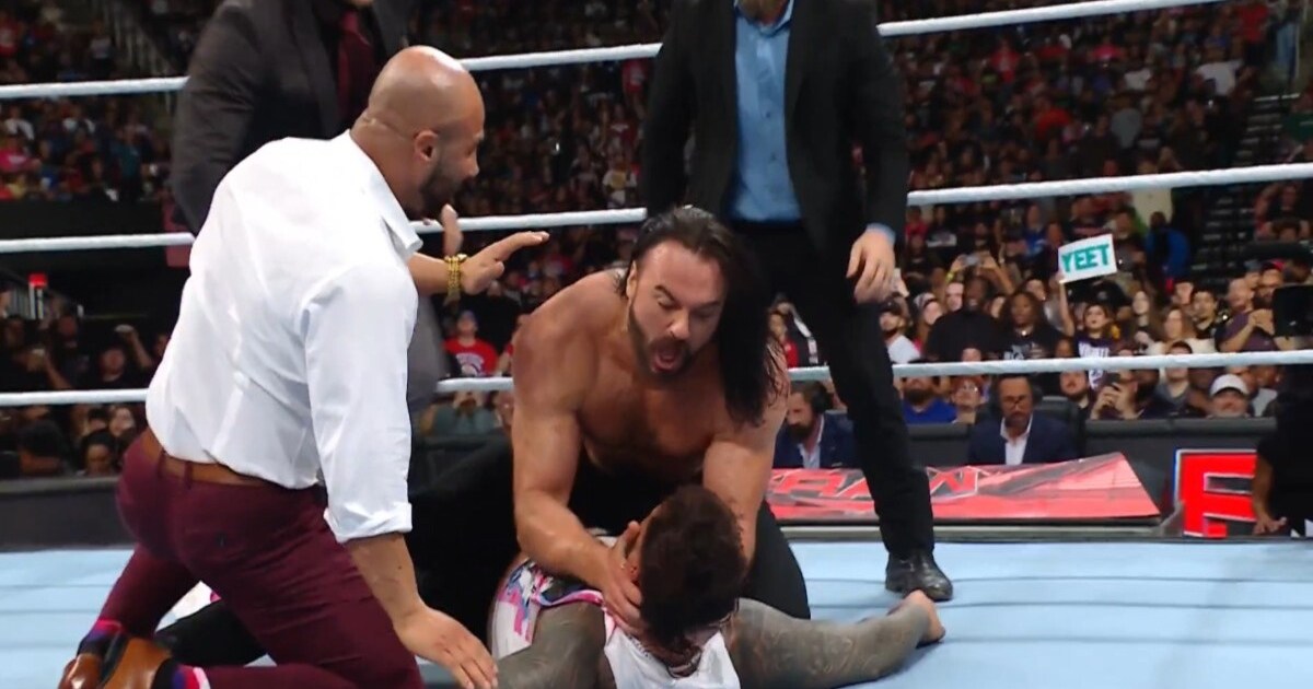 https://www.wrestlezone.com/wp-content/uploads/sites/8/2024/12/Drew-McIntyre-Jey-Uso-WWE-RAW-1.jpg?resize=1200,630