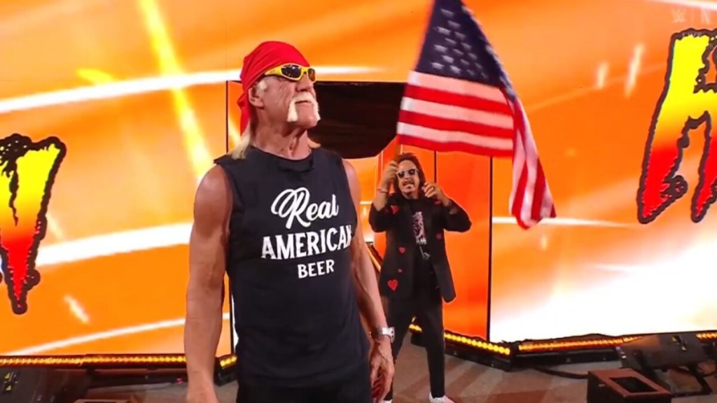 Hulk Hogan Appears At WWE RAW On Netflix Premiere