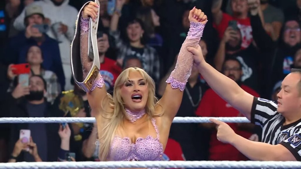 Tiffany Stratton Cashes In, Wins WWE Women’s Title On WWE SmackDown