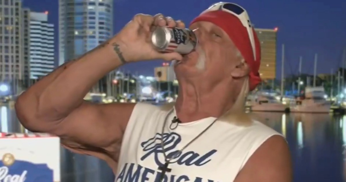 Hulk Hogan Is Already Celebrating Donald Trump's Inauguration, Chugs Beer On TV